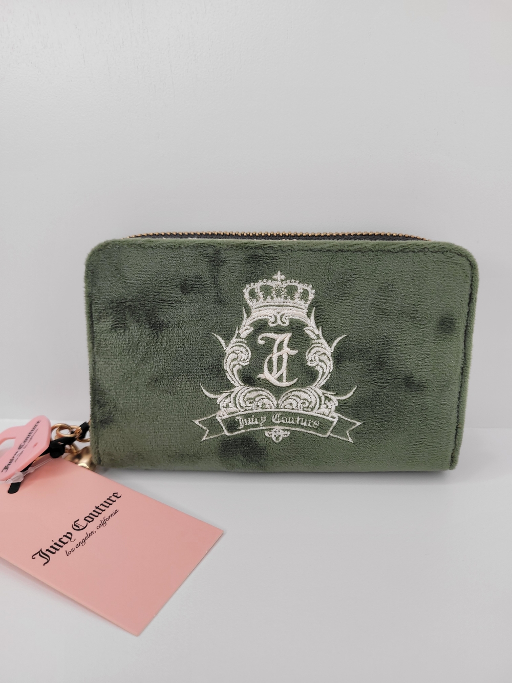 👉✨️Juicy Couture Super  Green Need Nore Juicy  Zip Velour Wallet